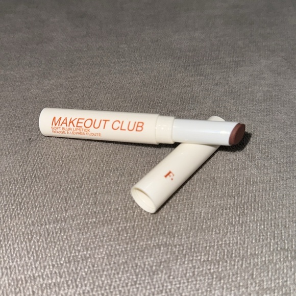 NEW Freck Beauty Makeout Club Soft Blur Lipstick - Picture 7 of 10